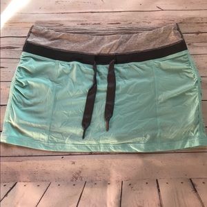 Lululemon aqua blue skort